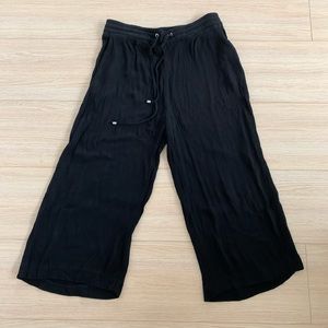 ZARA Cropped Pants